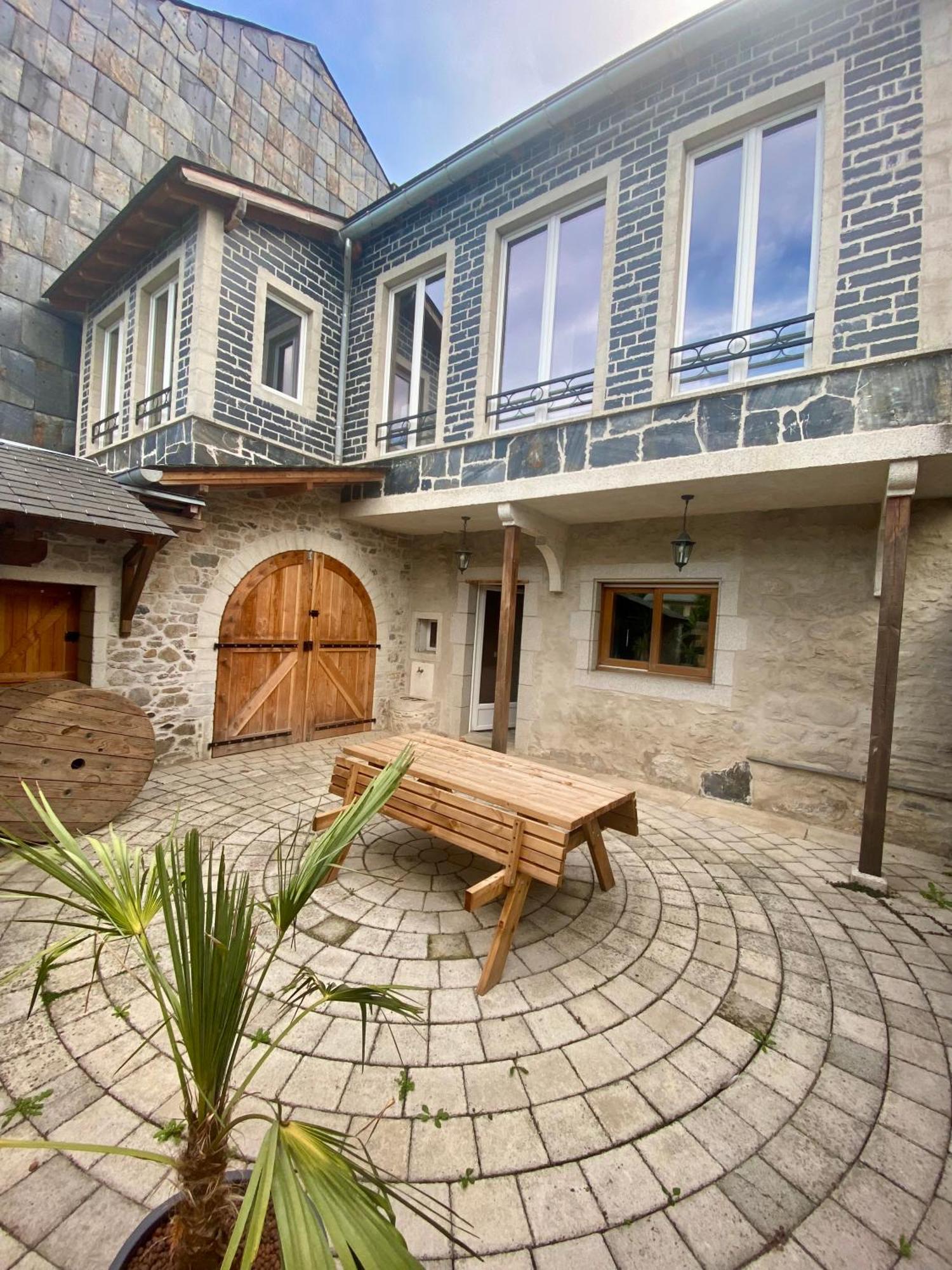 Gite Belfortes Plein Coeur De Brassac Brassac  Dış mekan fotoğraf